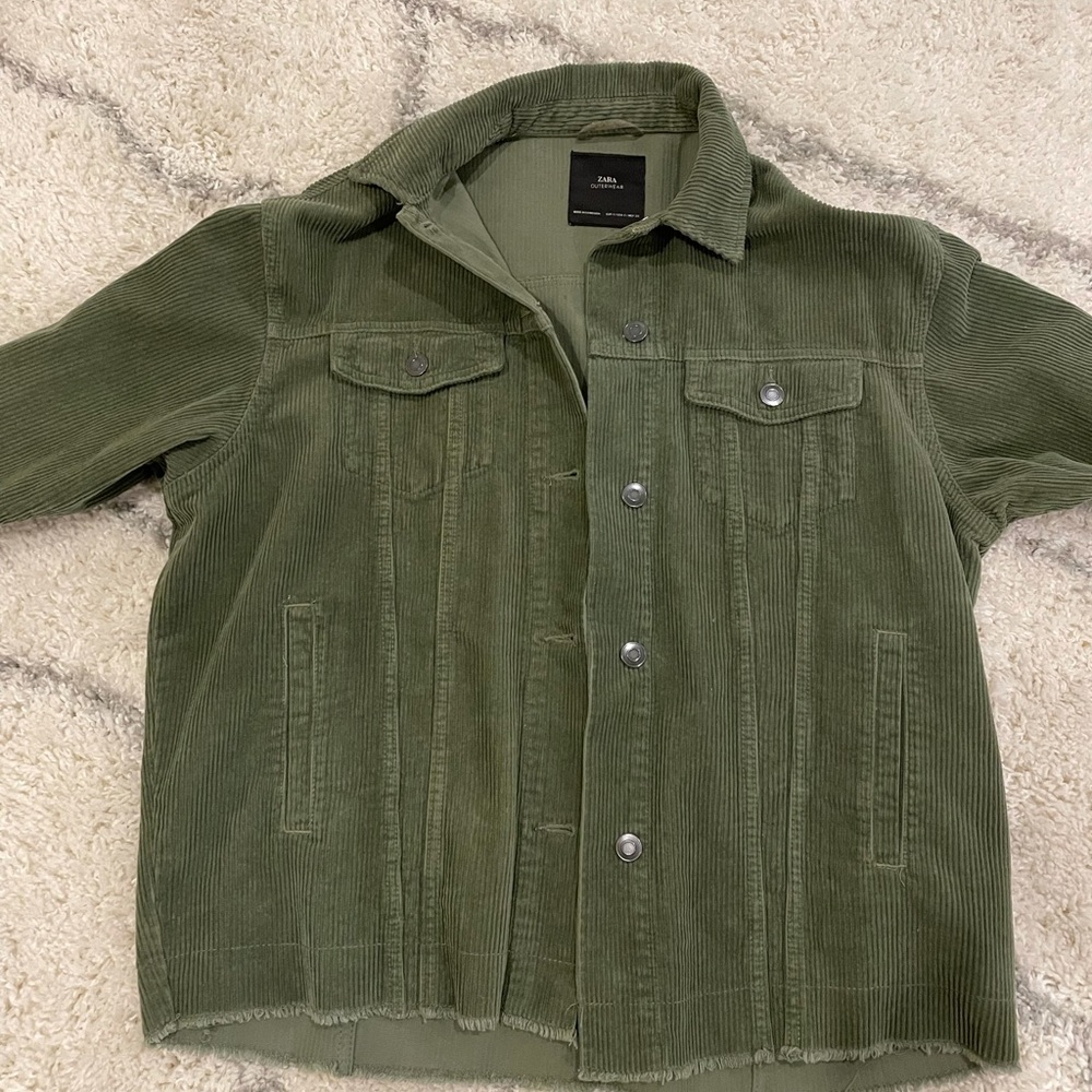 Green oversized corduroy jacket